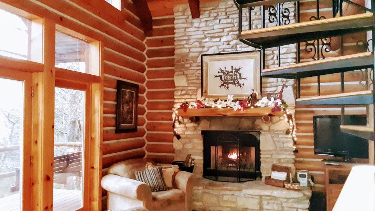 Cherokee Mountain Log Cabins يوريكا سبرينغز المظهر الخارجي الصورة